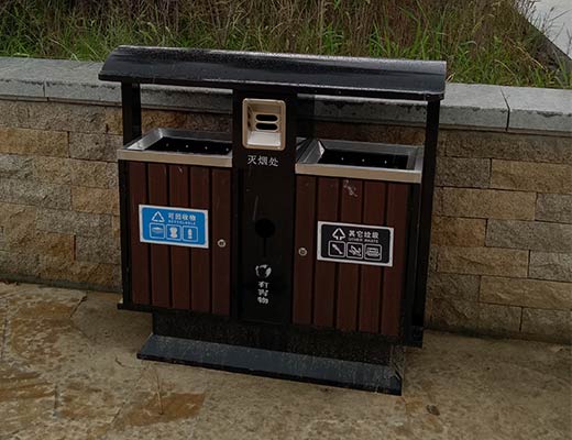 濱州市白鷺湖公園采購(gòu)分類果皮箱